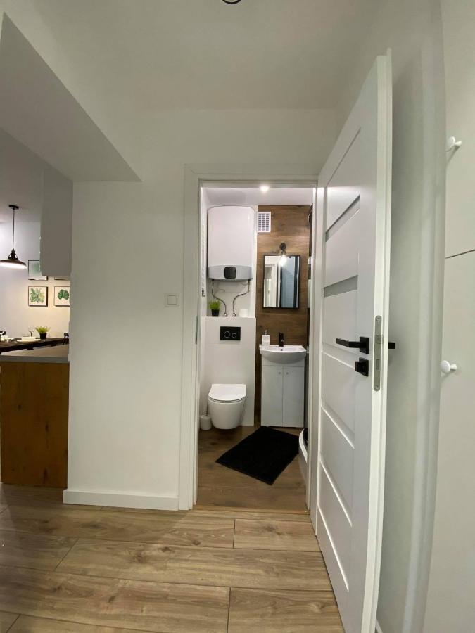 פילה Niron Apartamenty Plac Konstytucji מראה חיצוני תמונה