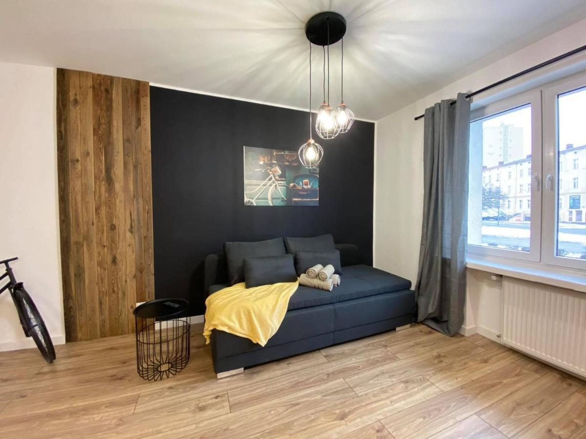 פילה Niron Apartamenty Plac Konstytucji מראה חיצוני תמונה
